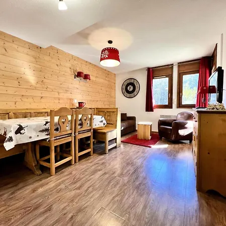 Les Des Evettes - Six Personnes, Avec Piscine Au Pied Des Pistes Mae-3074 Apartment Notre-Dame-de-Bellecombe